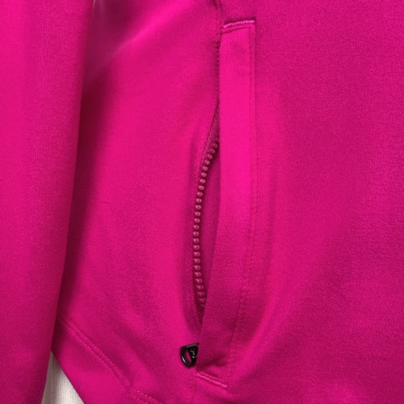 Under Armour EUC - Picture 4 of 8